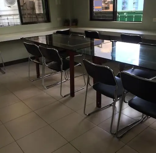 Spacious B302 Apartment *